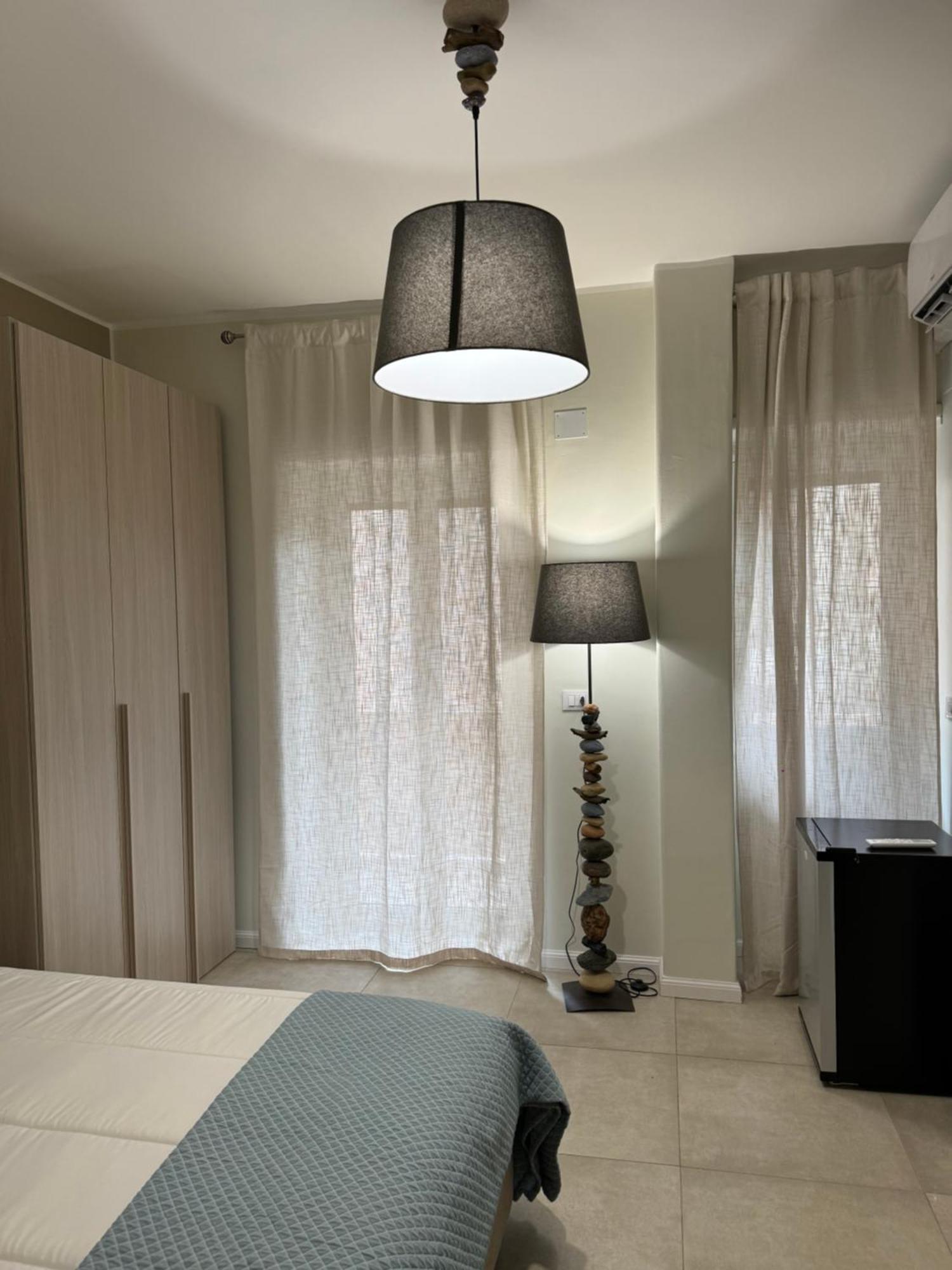 Hotel Dimora Dei Vespri 1 Catania Esterno foto