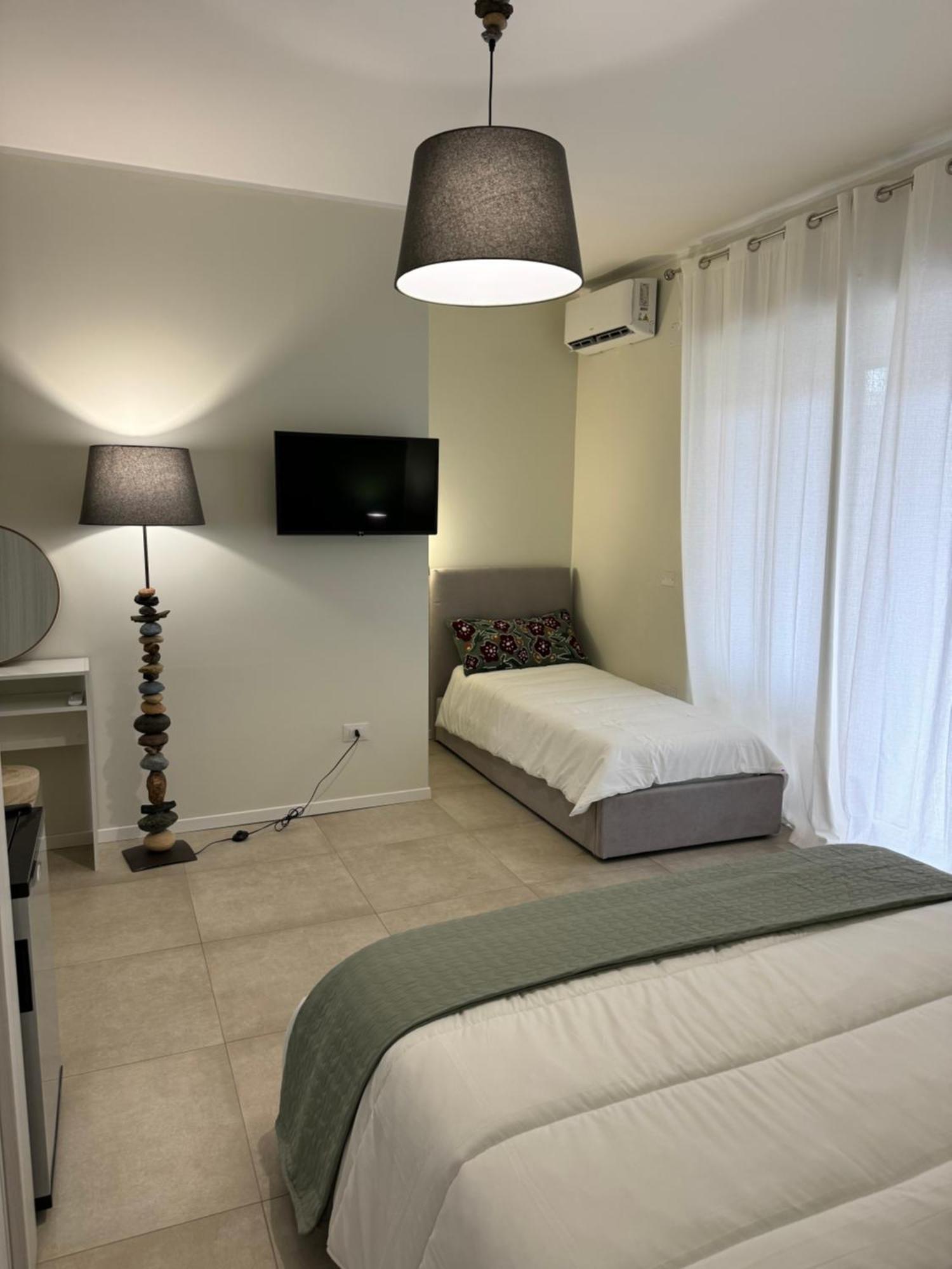 Hotel Dimora Dei Vespri 1 Catania Esterno foto