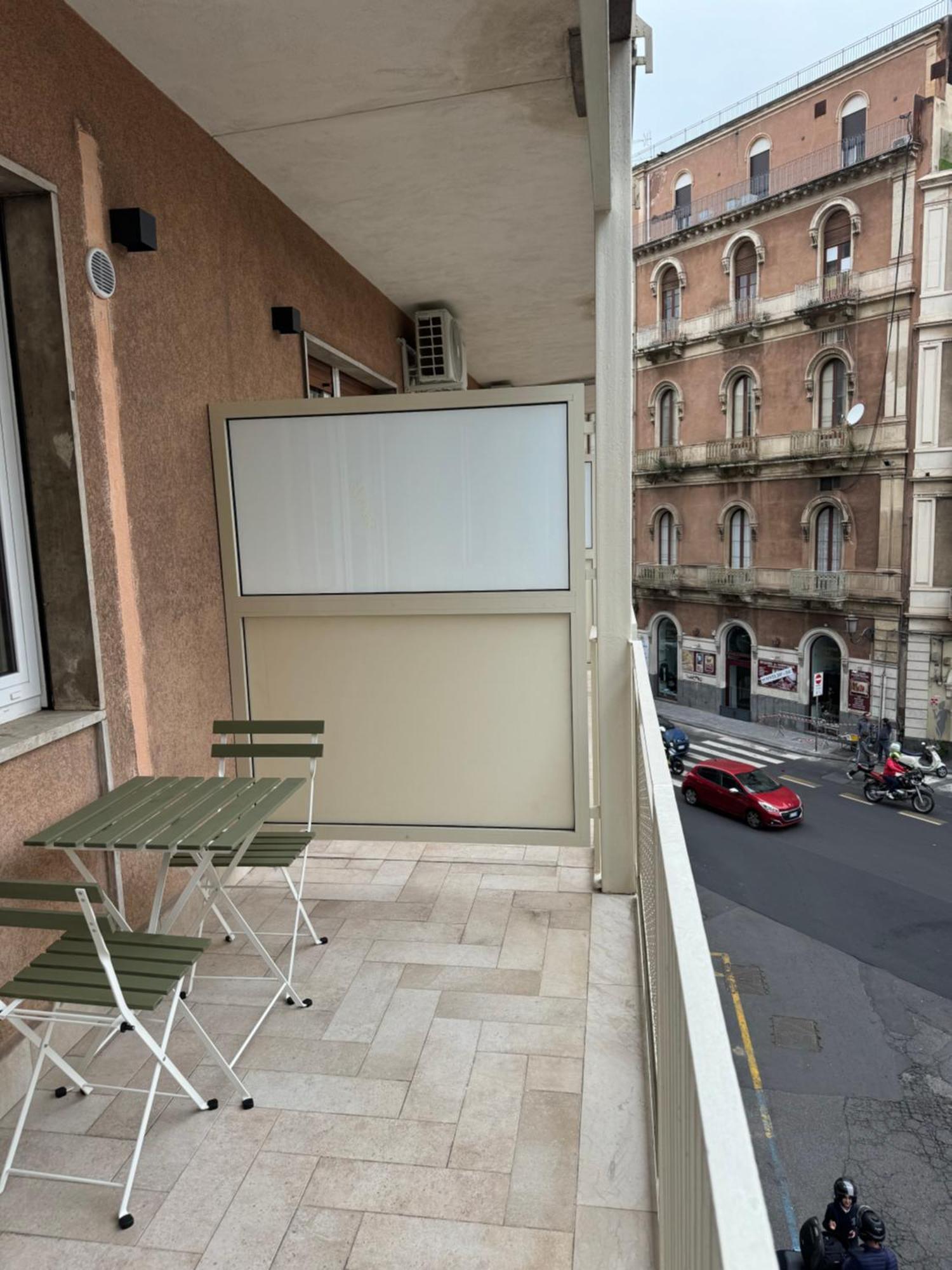 Hotel Dimora Dei Vespri 1 Catania Esterno foto